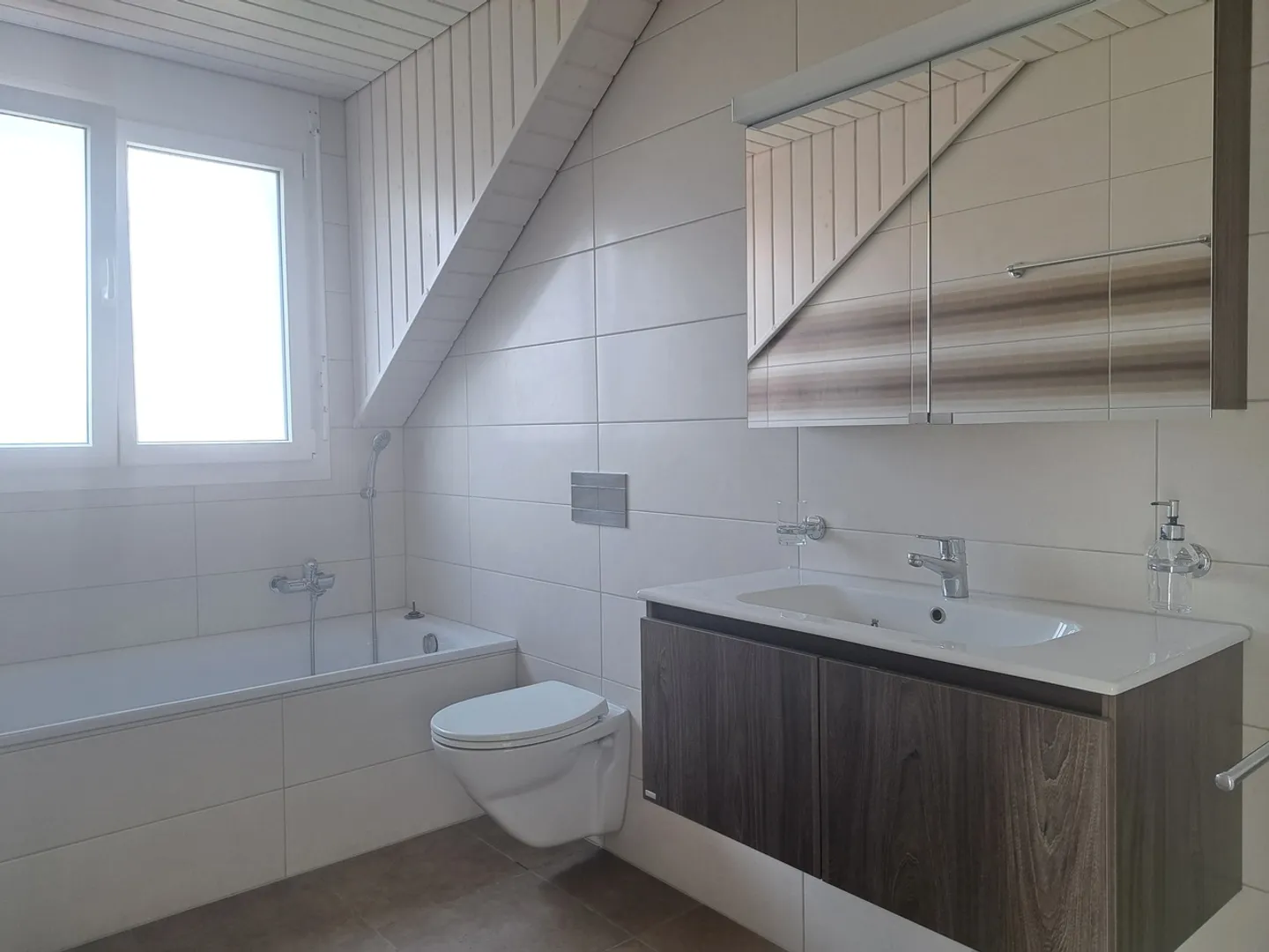 COLLEGE 20, 3,5-Zimmer-Wohnung in Wohngegend - Foto 7 von 10
