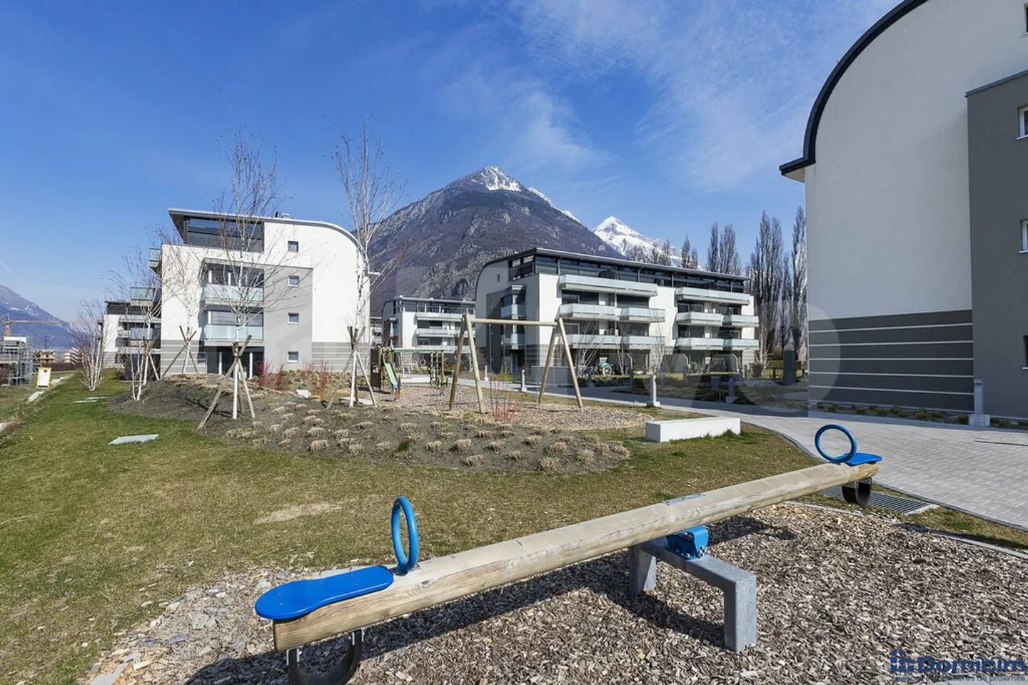 MARTIGNY - BEAUTIFUL 2.5 ROOM APARTMENT - Photo 1 of 7
