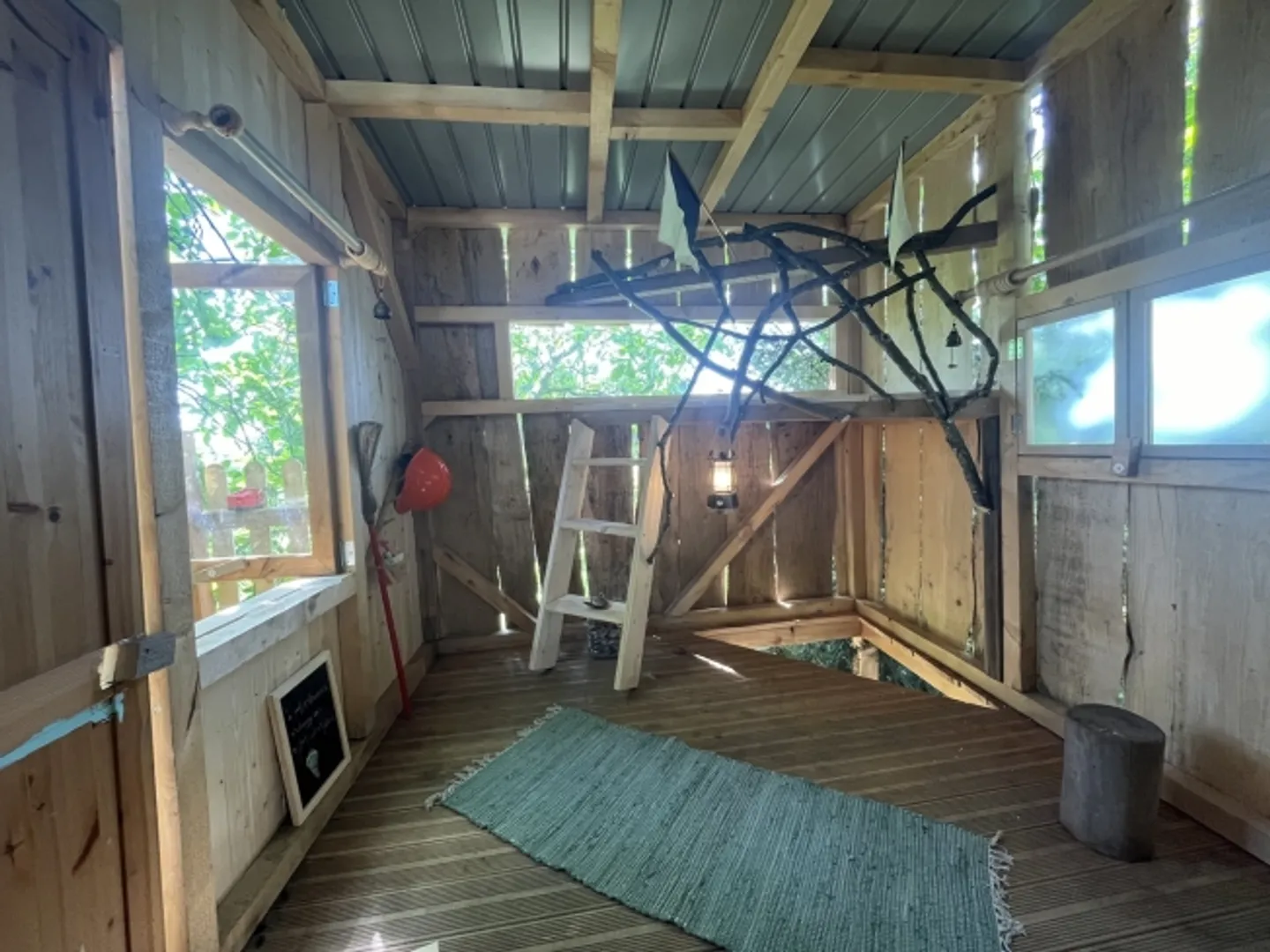 «6 ZIMMER-HAUS IN SCHNEISINGEN (AG), MÖBLIERT, TEMPORÄR» - Foto 8 von 9