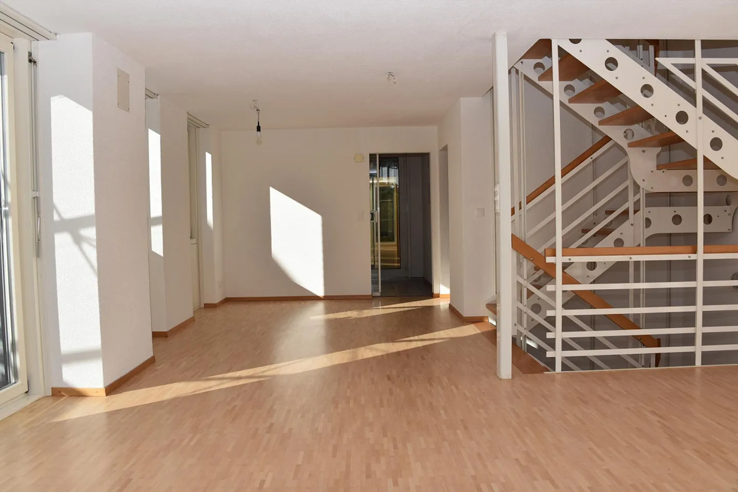 Plenty of Space to Live: Corner Townhouse in a Quiet Location - Photo 9 of 25