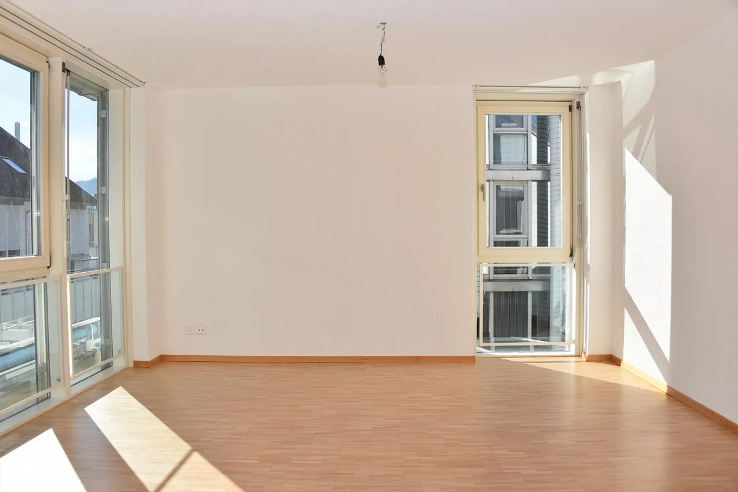 Plenty of Space to Live: Corner Townhouse in a Quiet Location - Photo 16 of 25