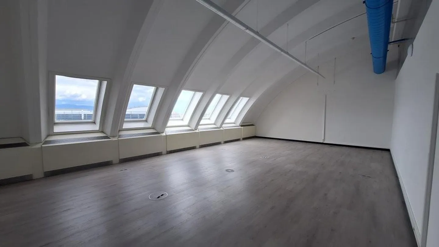 Büro von 165m2 - Av. des Morgines 12, Petit-Lancy - Foto 2 von 6