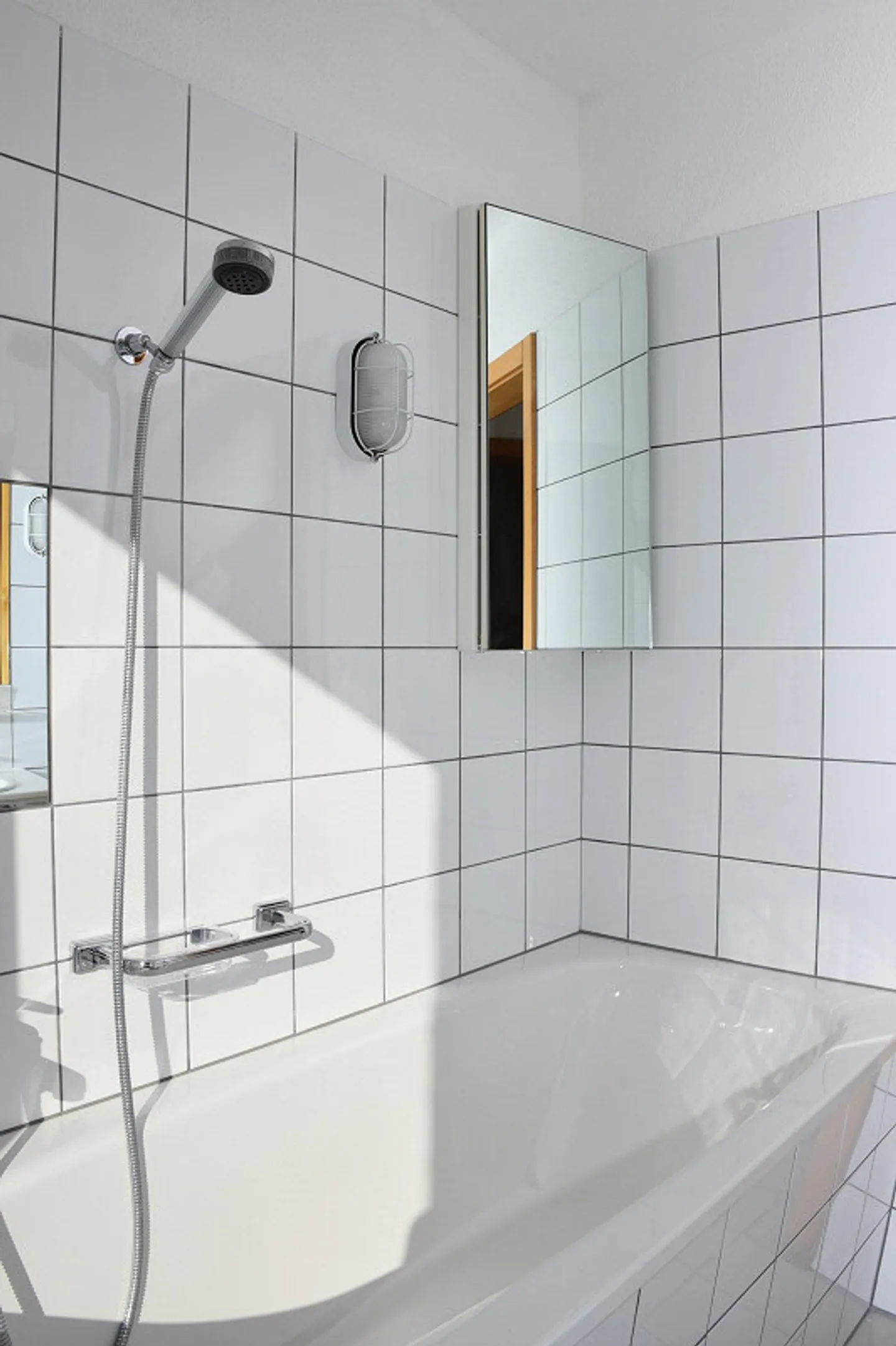 Plenty of Space to Live: Corner Townhouse in a Quiet Location - Photo 22 of 25