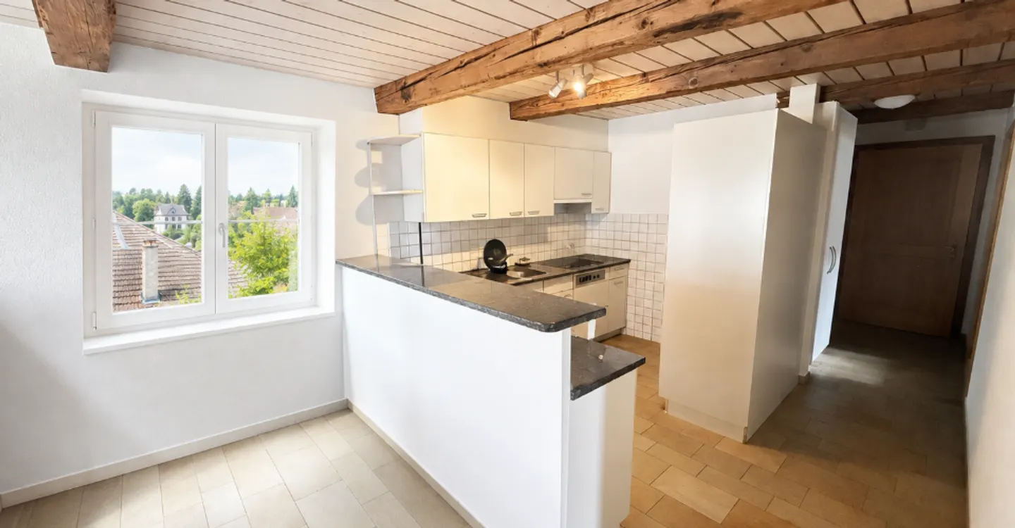 Charming 4-room apartment in the heart of Cressier - Photo 1 of 6