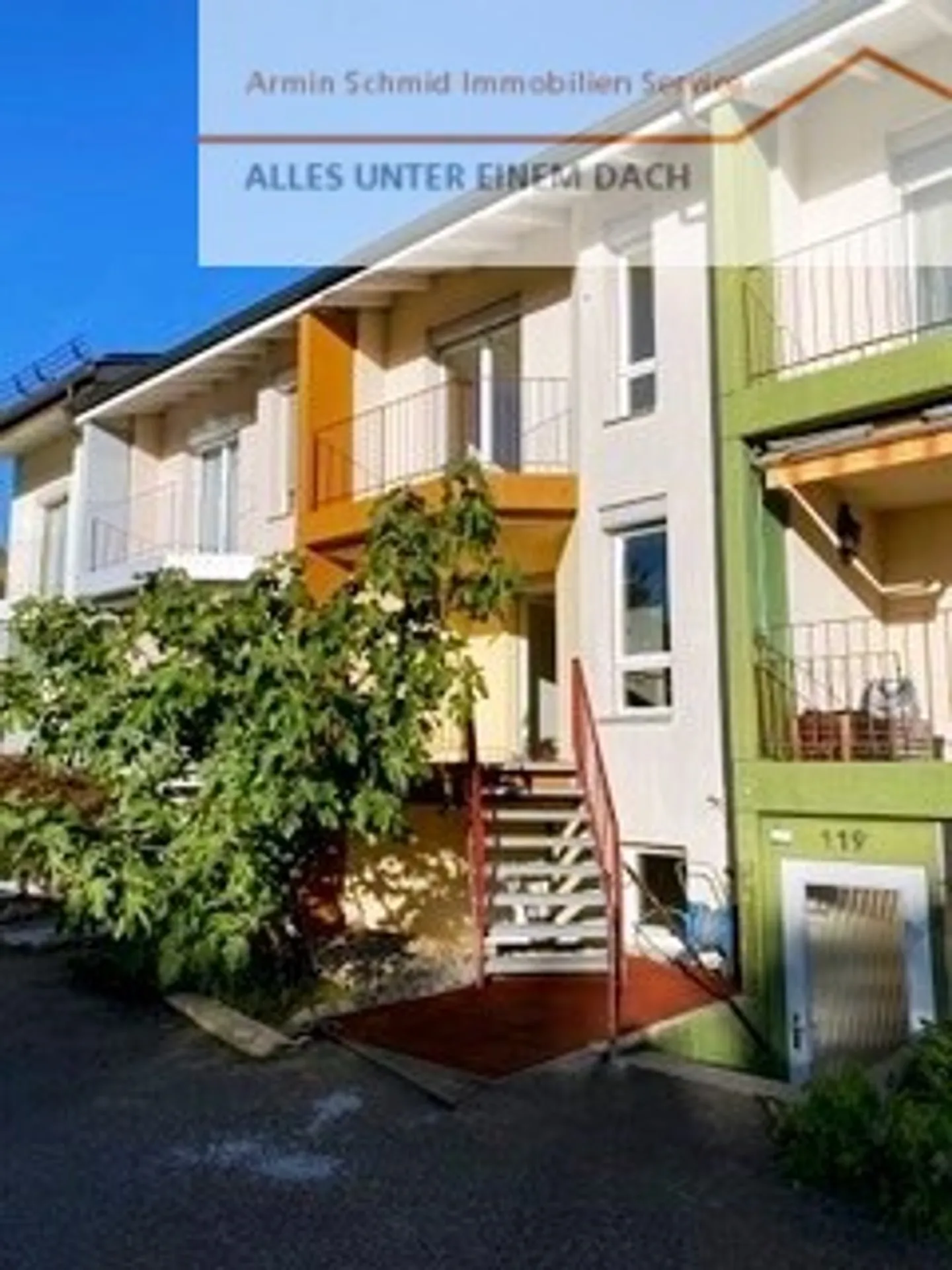 Magnifique maison de ville 4 1/2 pièces avec garage - Photo 1 sur 11