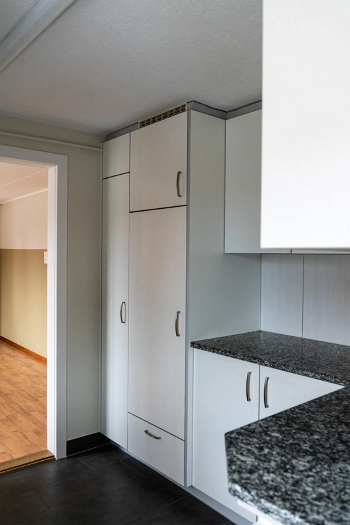 Vivere moderno - centralmente e elegantemente ristrutturato - Foto 2 di 13