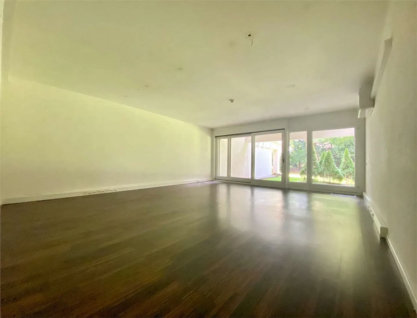 Lugano PARCO MARAINI - Ufficio amministrativo - Foto 4 di 10