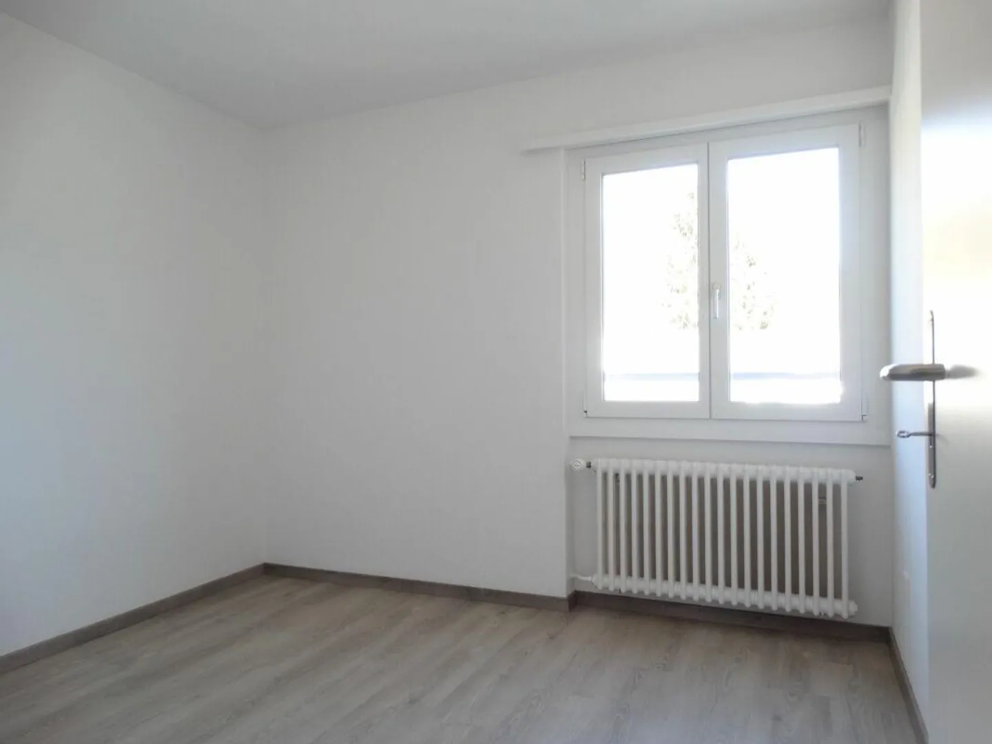 grosszügige 5.5-Zimmerwohnung an sonniger Lage - Foto 10 von 10