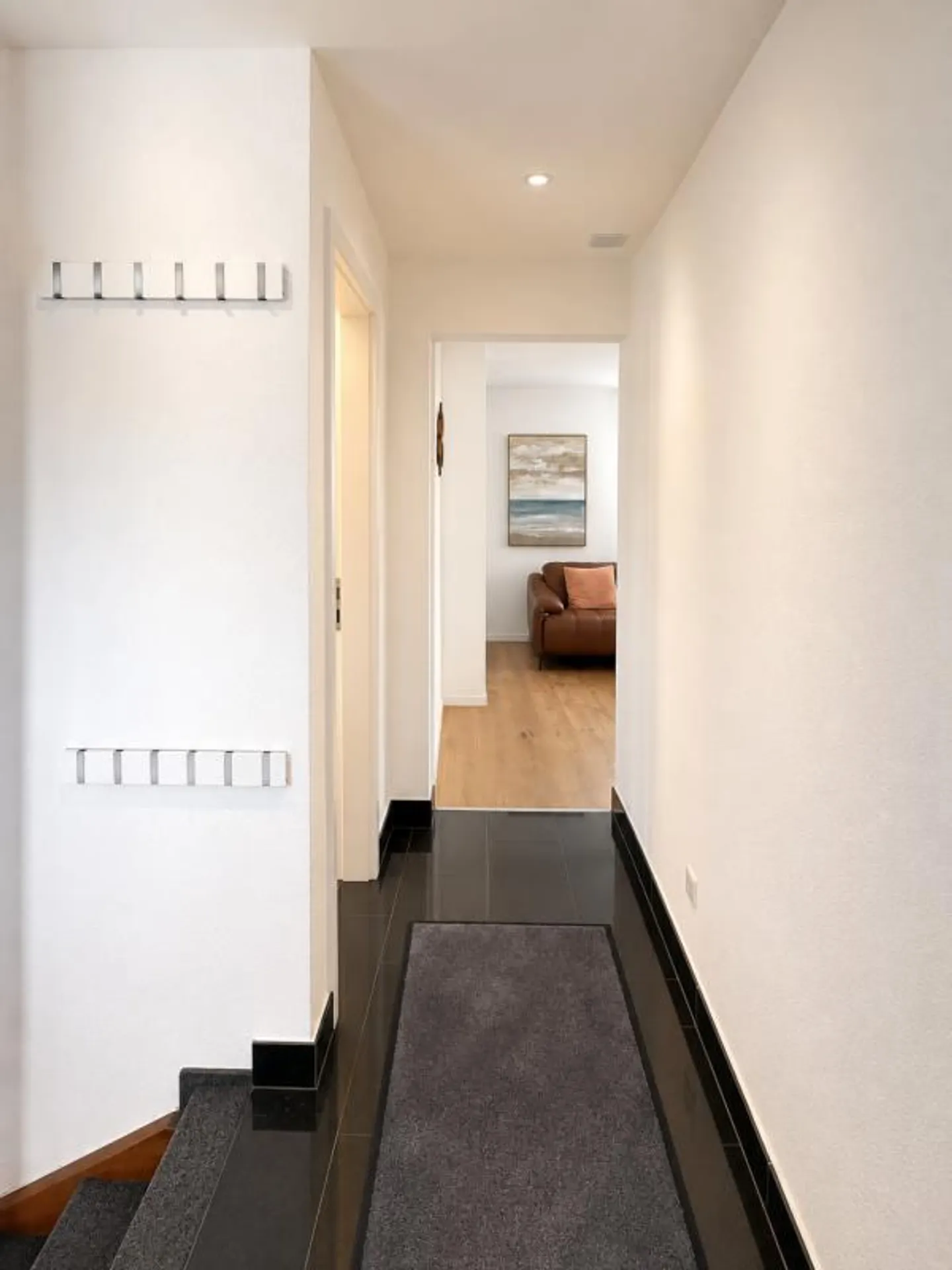 Detached 6.5-room single-family house - Photo 7 of 26