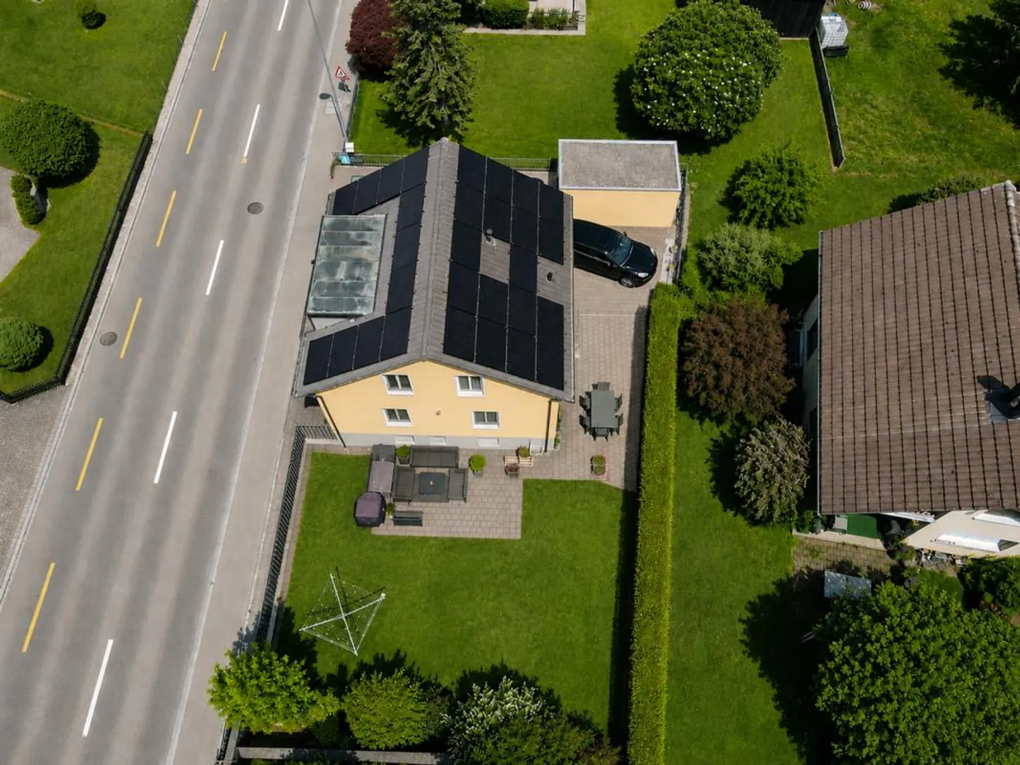 Detached 6.5-room single-family house - Photo 4 of 26