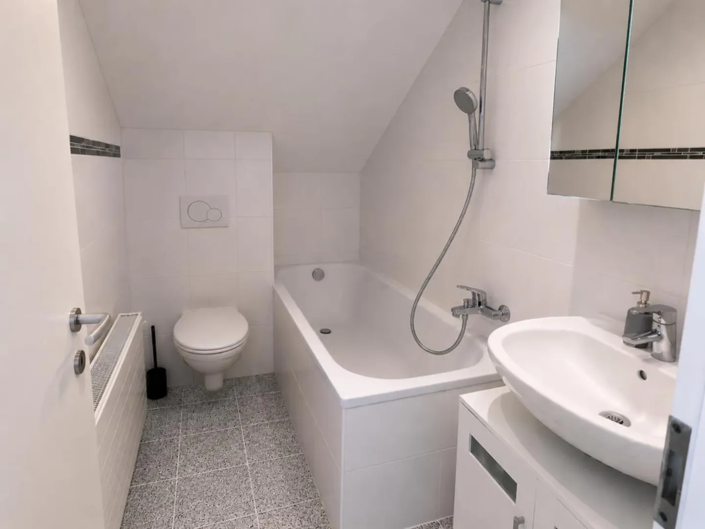 Detached 6.5-room single-family house - Photo 18 of 26