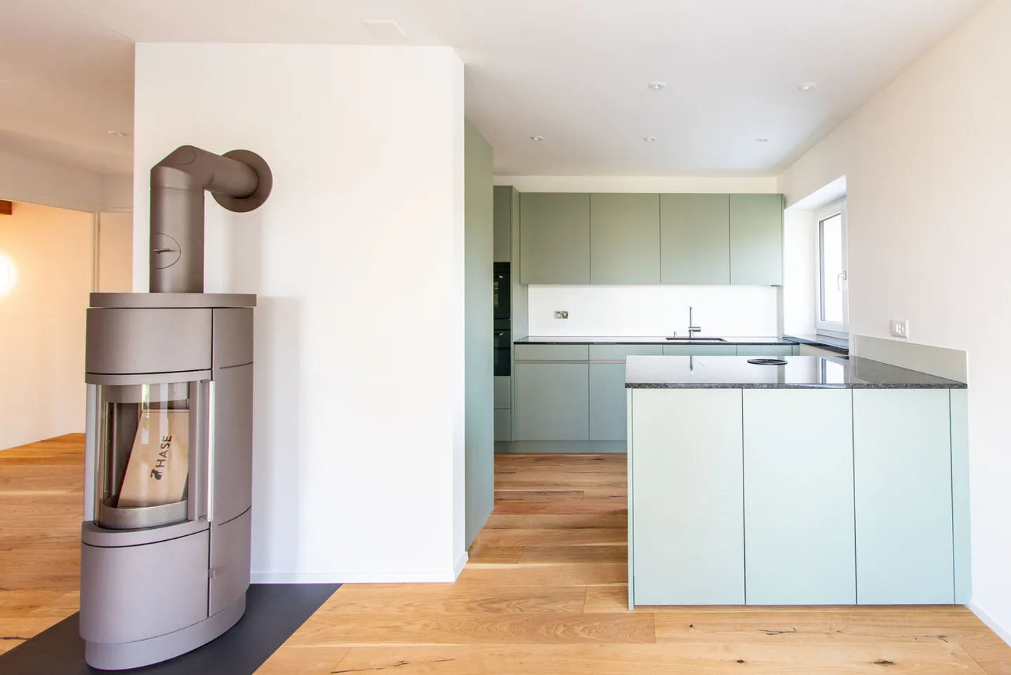 Single house for rent - Photo 4 of 13