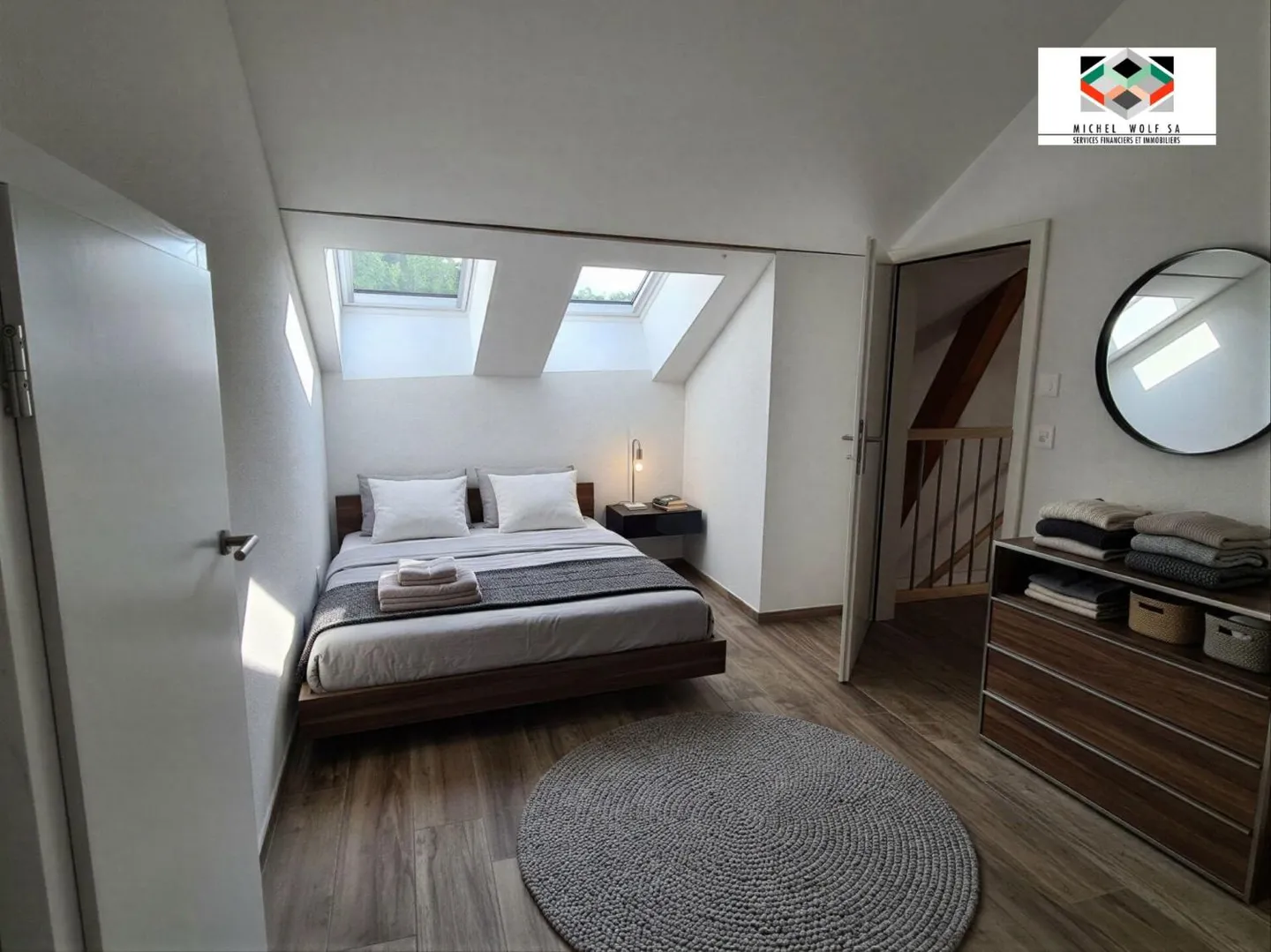 Charming Duplex Apartment in Hauterive - Photo 5 of 10