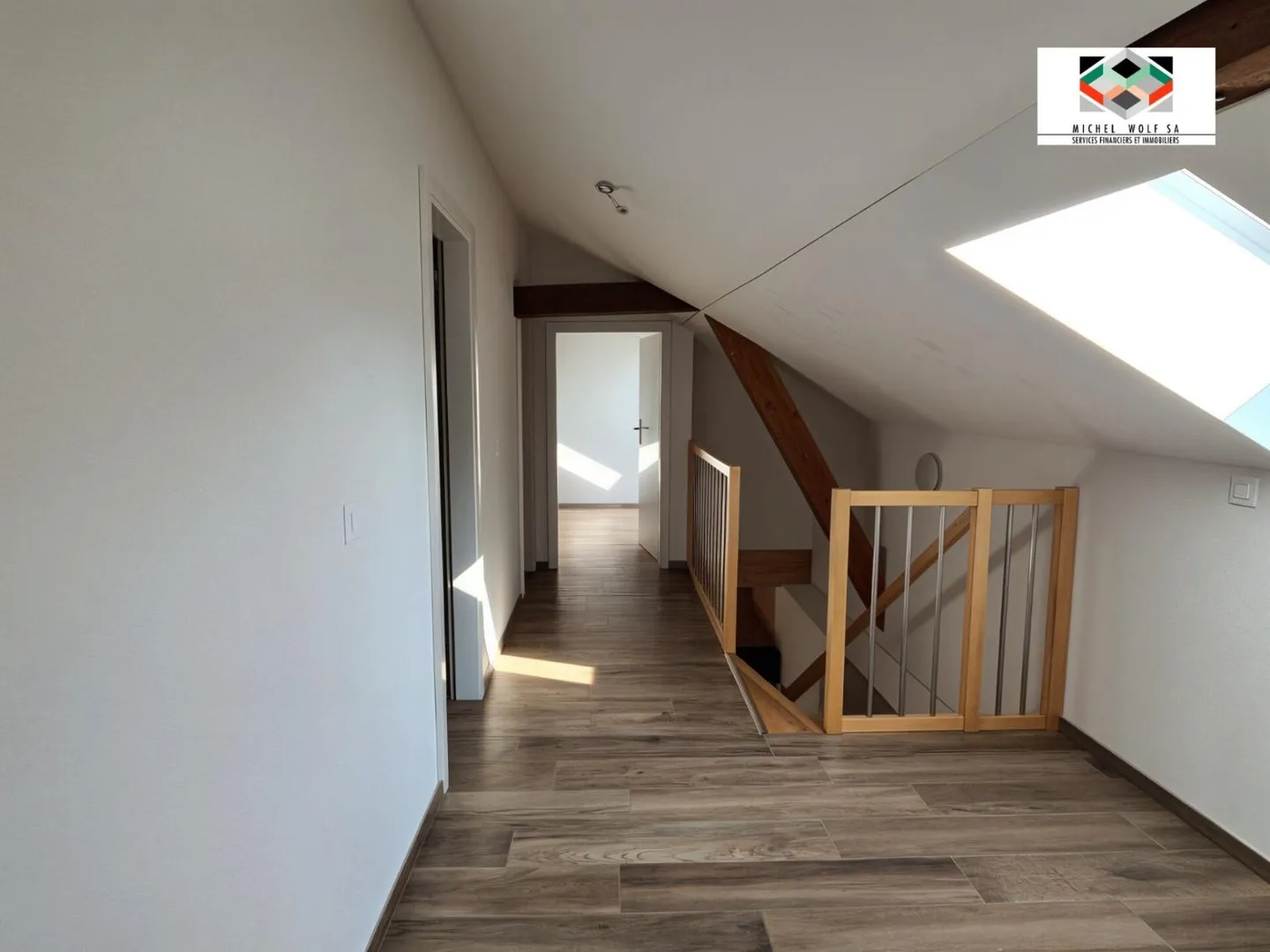 Charming Duplex Apartment in Hauterive - Photo 9 of 10