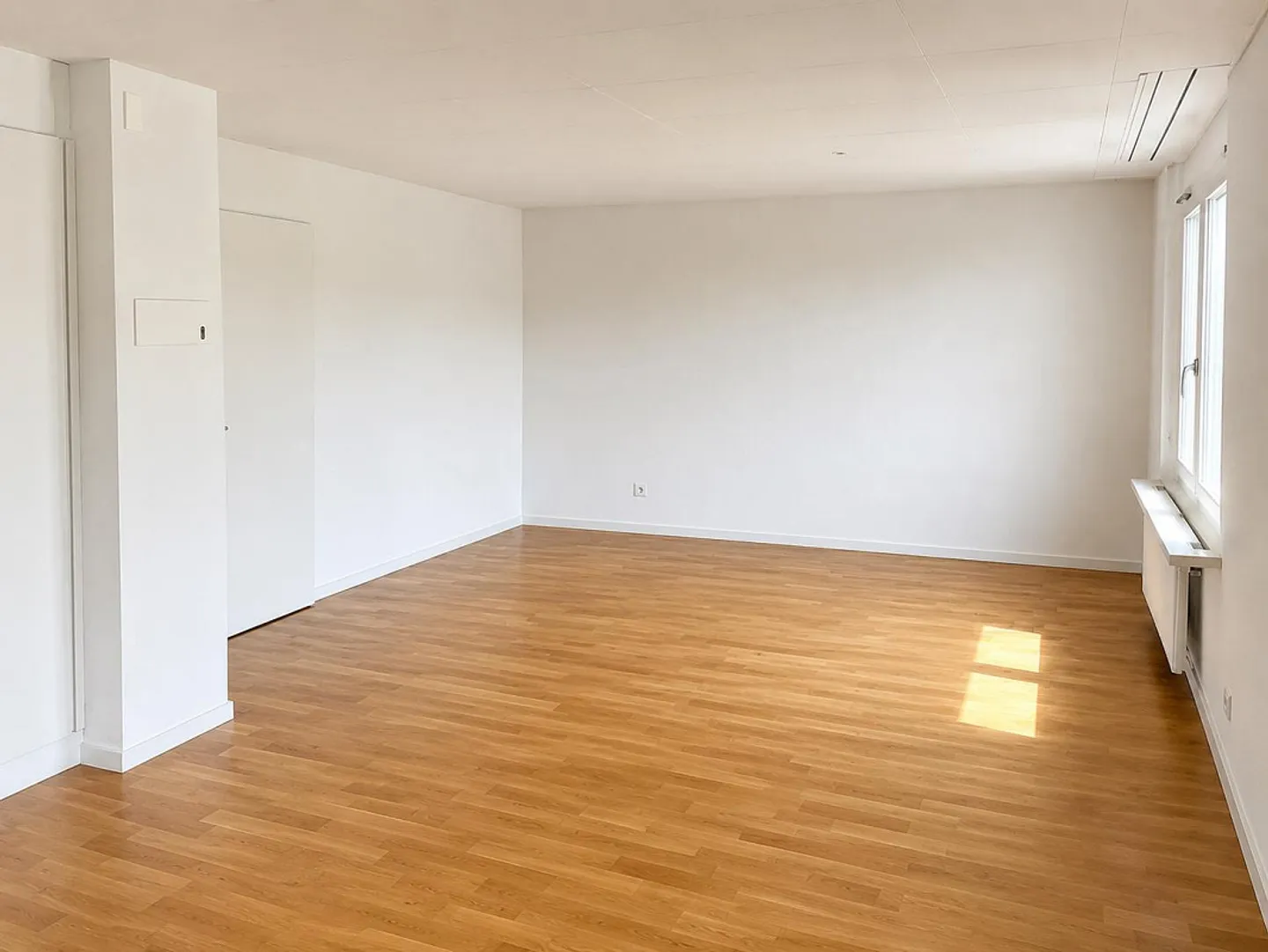 Perfetto per i single – appena ristrutturato & centrale - Foto 3 di 9