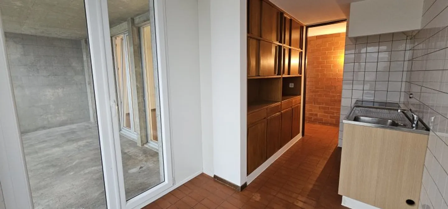 Appartamento 4 locali - Foto 3 di 4