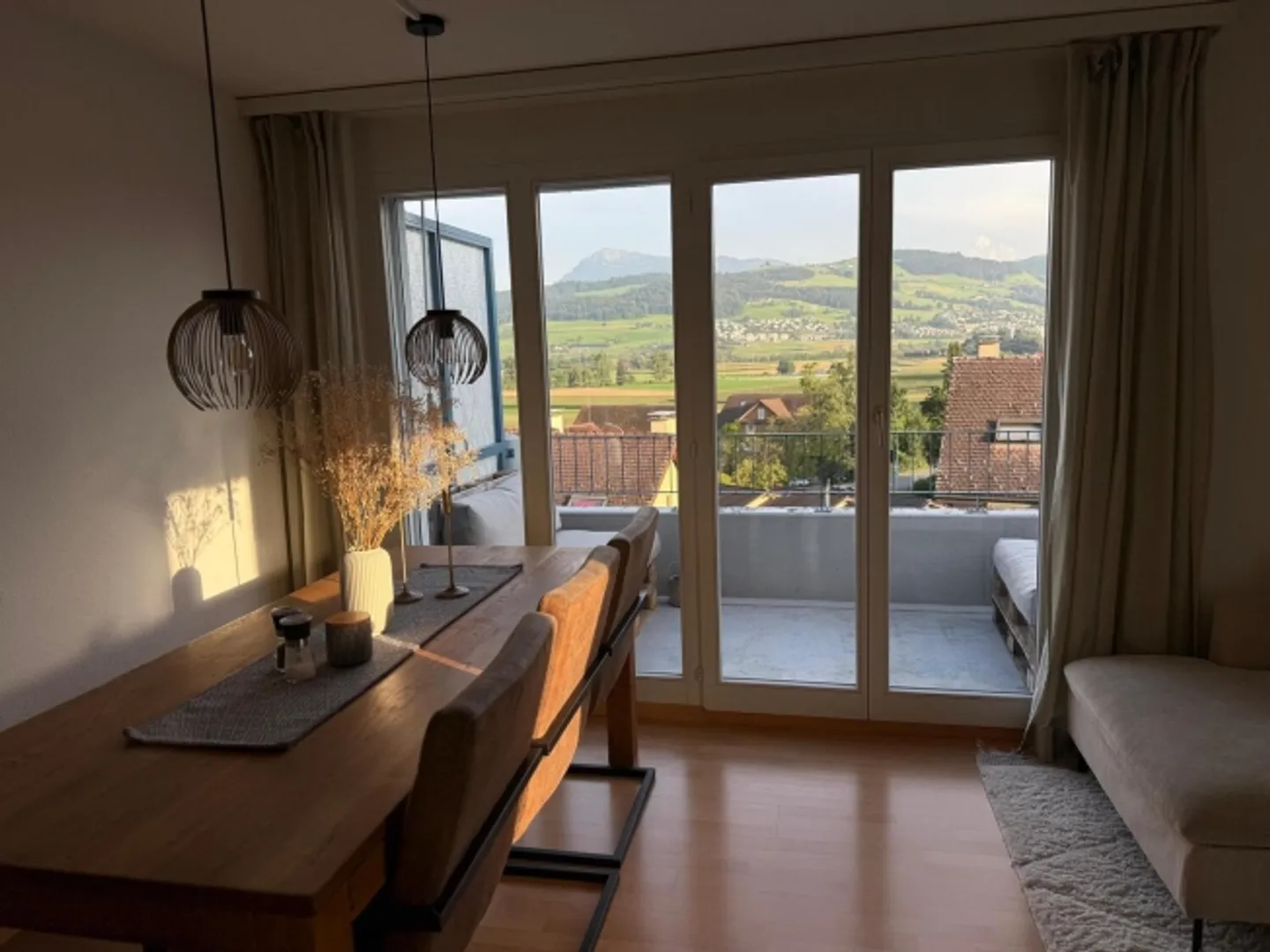 Appartement 3 pièces à Dietwil (AG), meublé, temporaire - Photo 2 sur 8