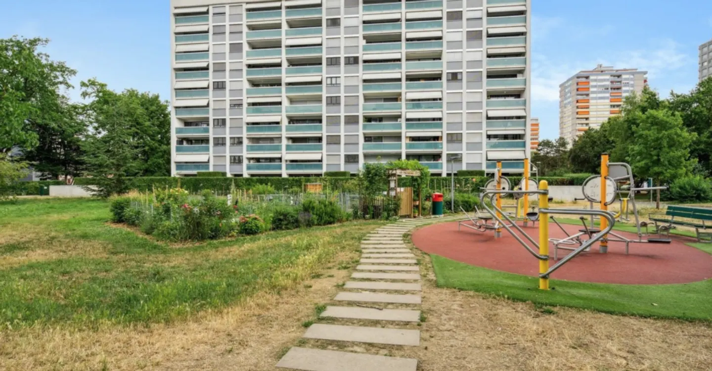 Appartamento di 5 stanze con terrazza e vista libera – Onex - Foto 1 di 5