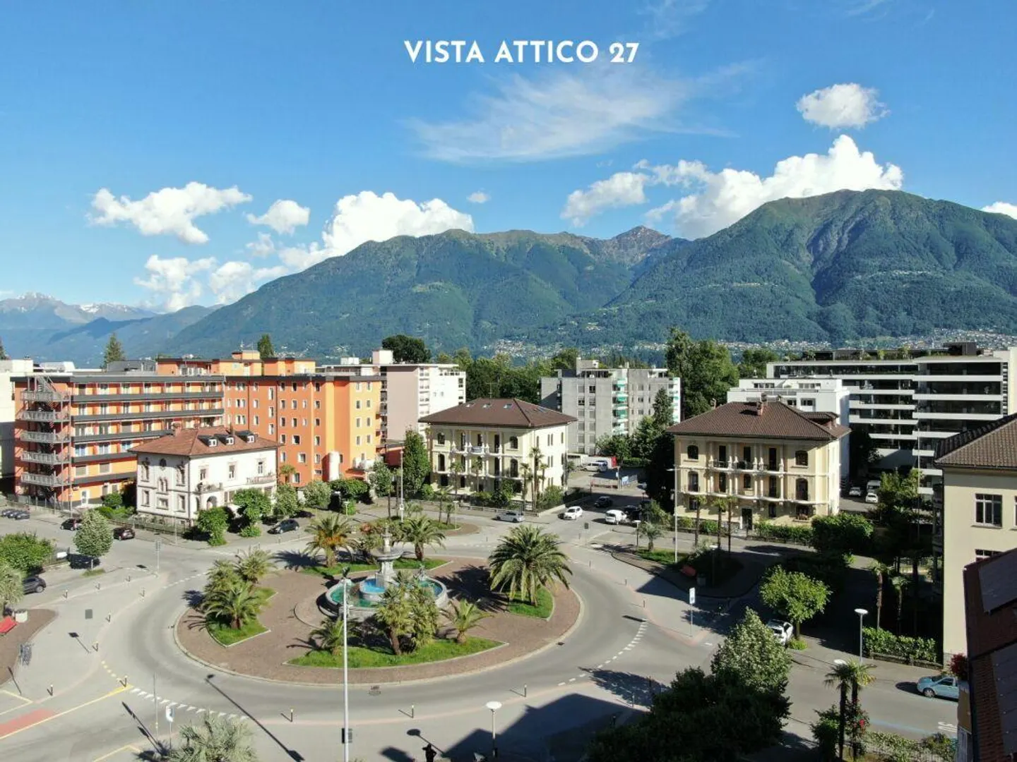 Dream Big - Your Penthouse in the Center of Locarno - Photo 15 of 20