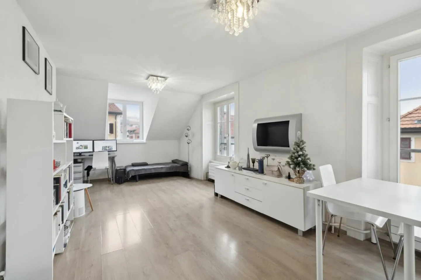 Bien locatif avec 12 unités rénovées - Photo 4 sur 13