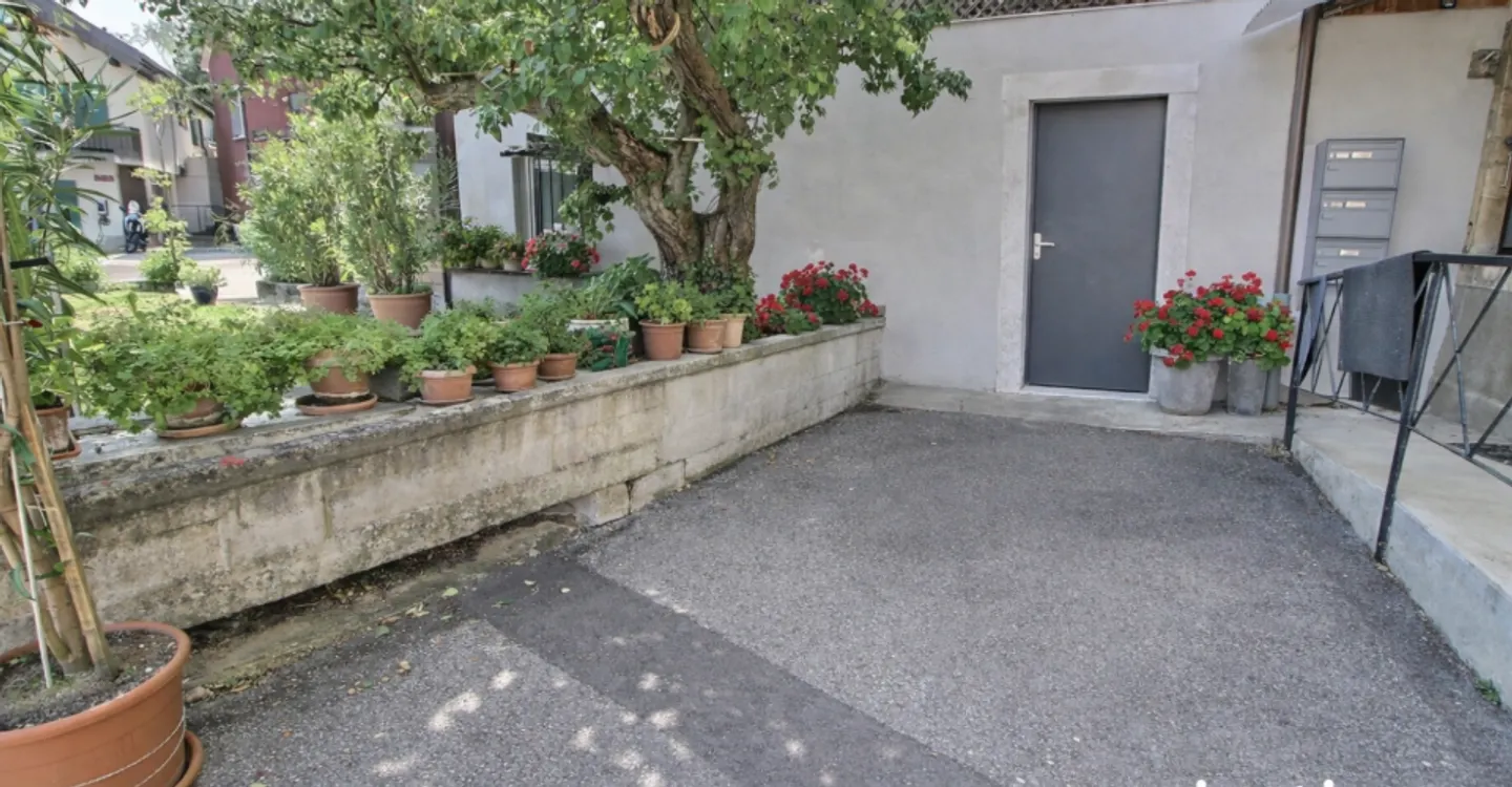 Beautiful apartment in occupied life annuity without rent - Photo 4 of 11