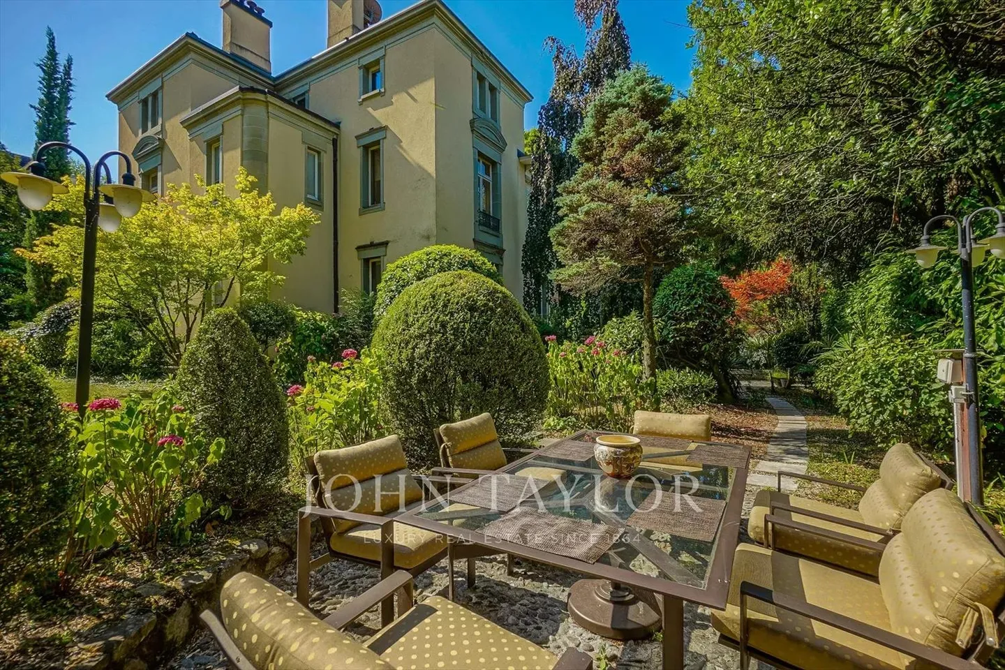 Villa privata vicino al lago - Foto 2 di 13