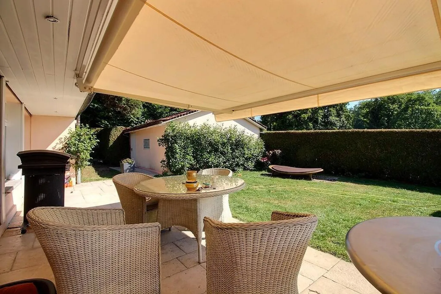 Casa con 9 stanze - Foto 25 di 30
