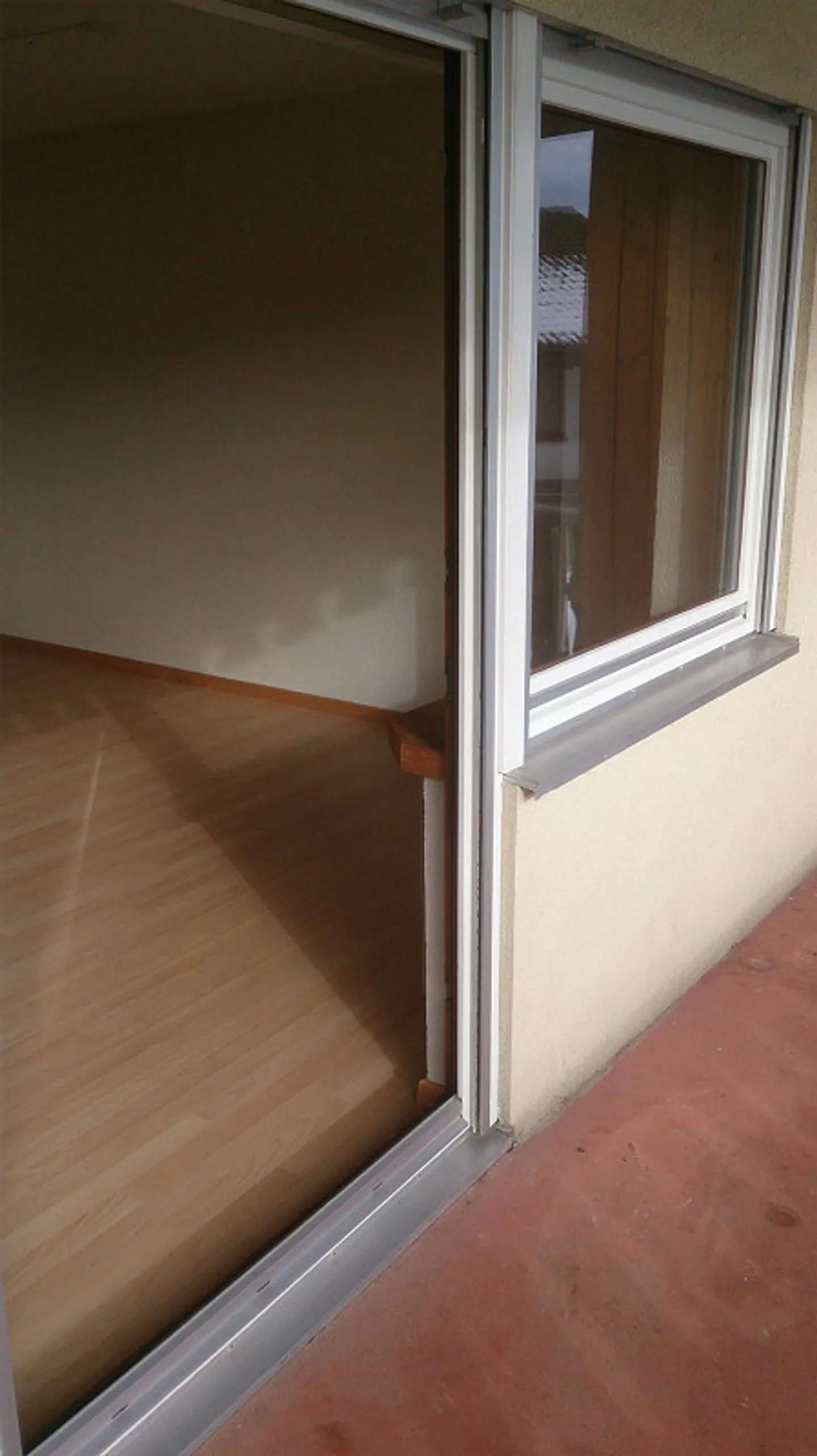 1.5 Zimmerwohnung mit grossem Balkon an ruhiger Lage - Foto 6 von 7