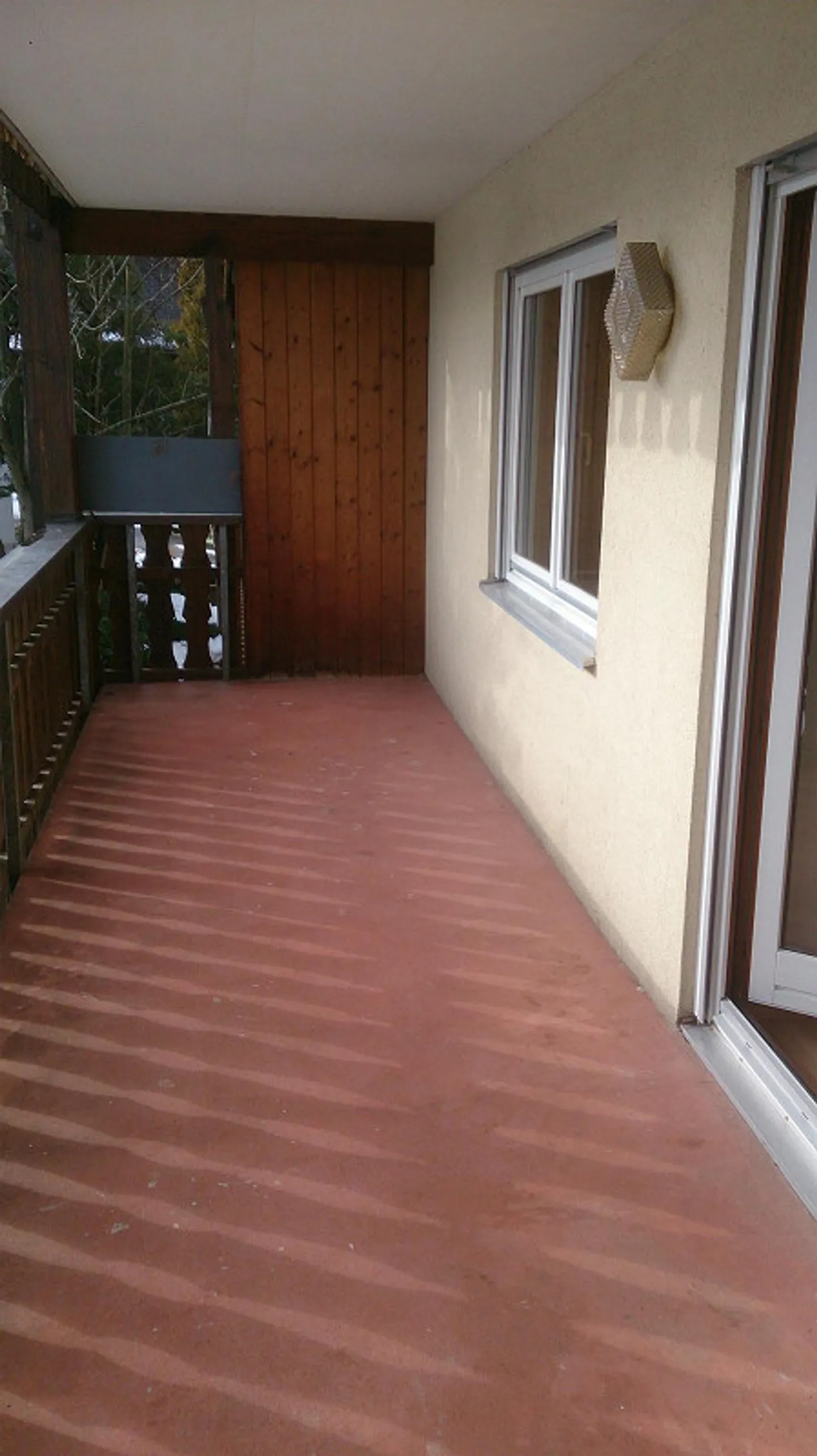 1.5 Zimmerwohnung mit grossem Balkon an ruhiger Lage - Foto 7 von 7