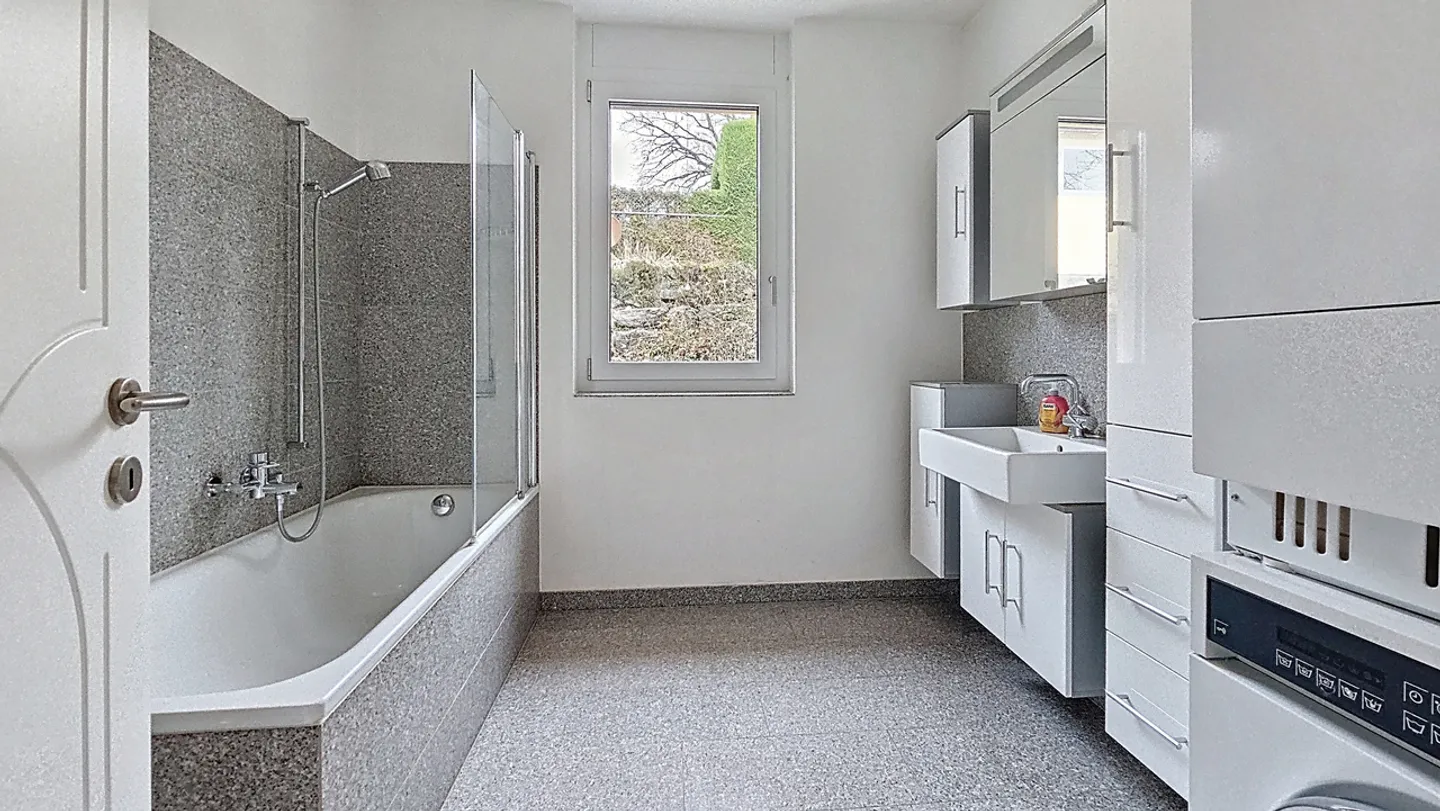 Apartment for sale - Photo 5 of 8