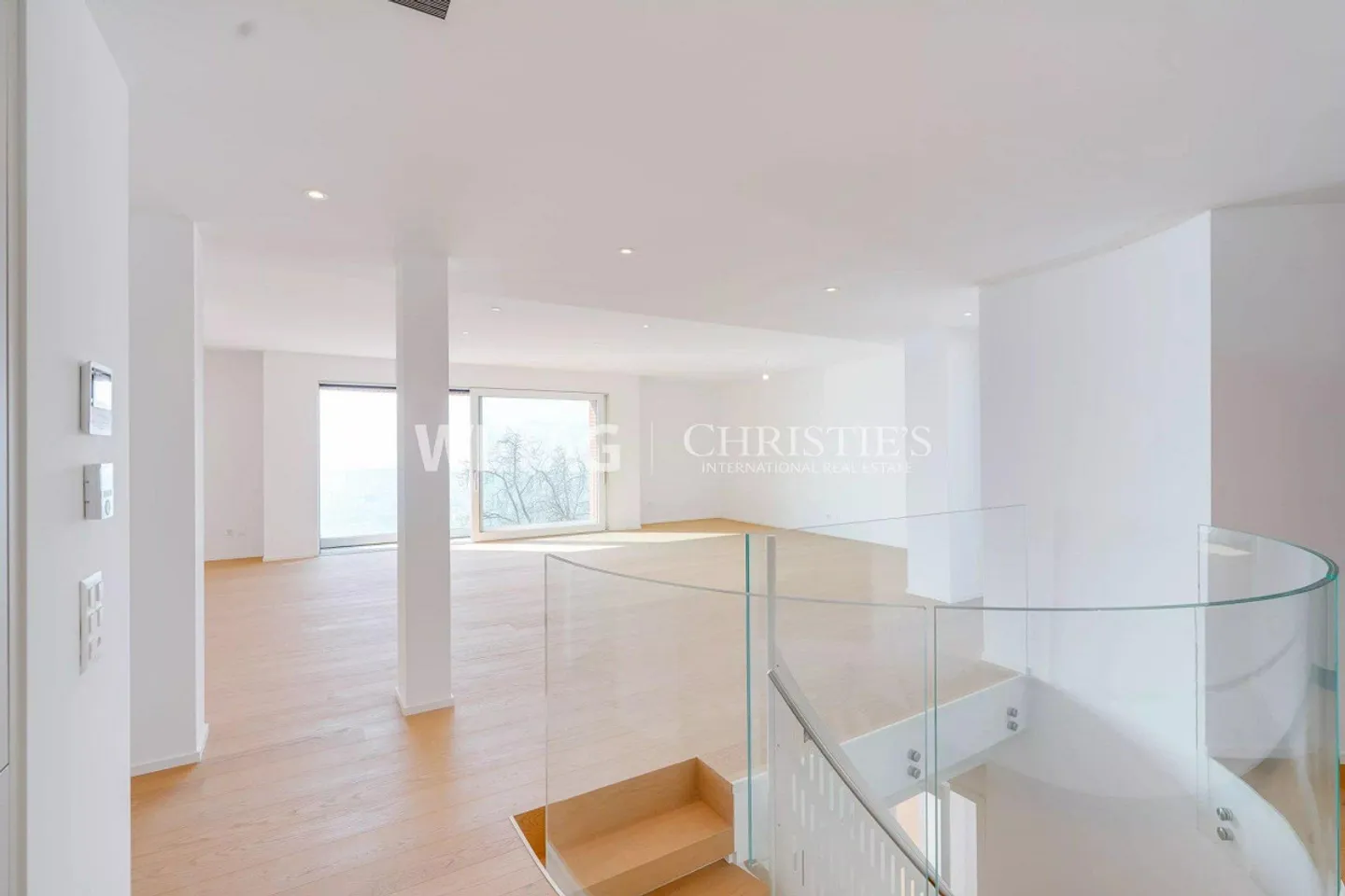 Lugano-Aldesago: Modern Row Villa with Private Garden & Lake View for Sale, Usable as a Second Home - Photo 11 of 13