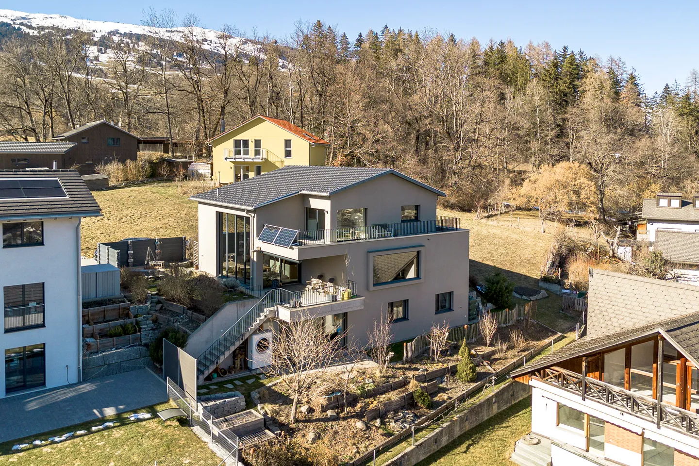 Family Paradise in a Quiet Location with Mountain Panorama - Photo 1 of 12