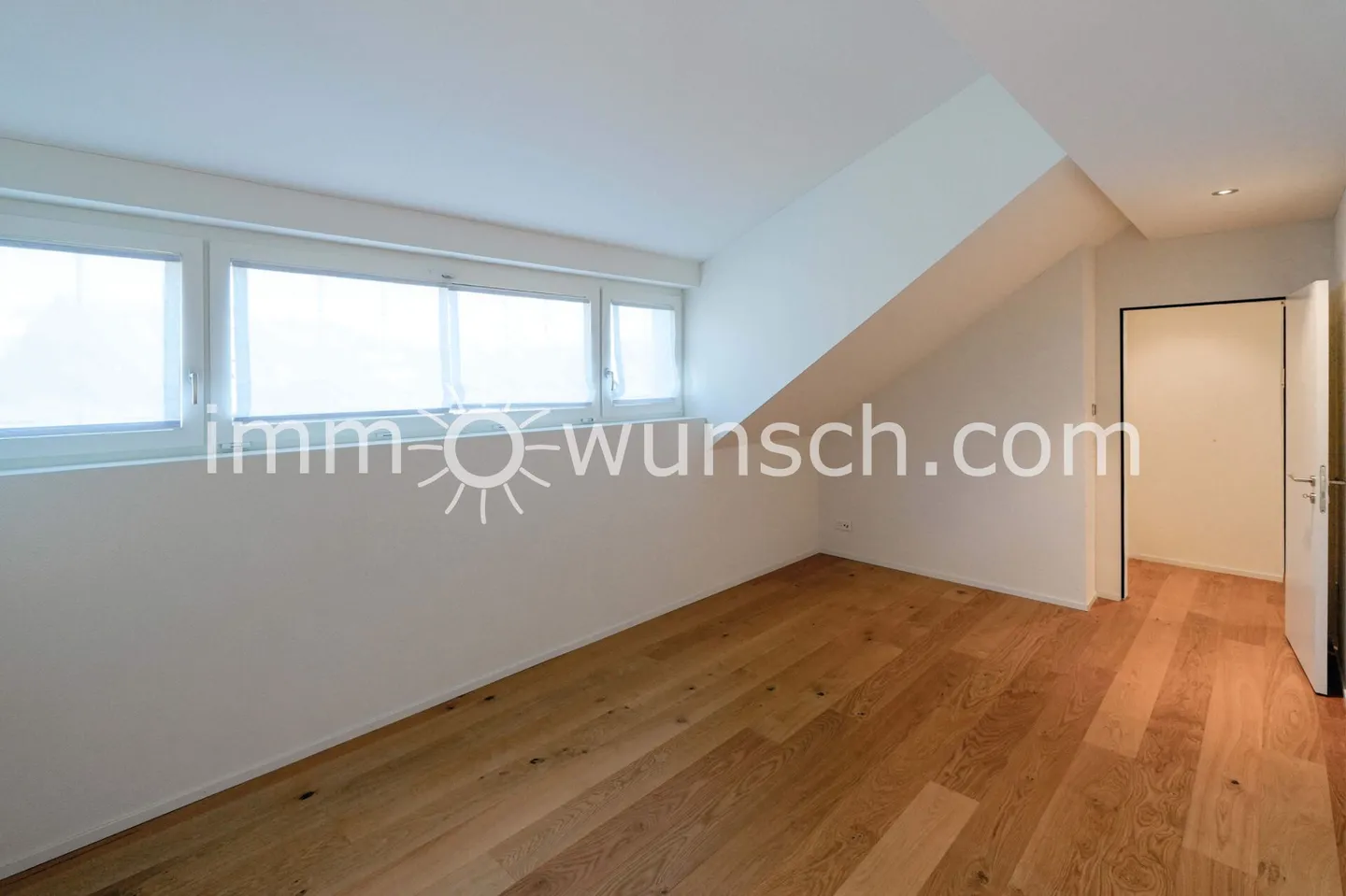 Charmante Dachwohnung in Baar - Foto 12 von 15