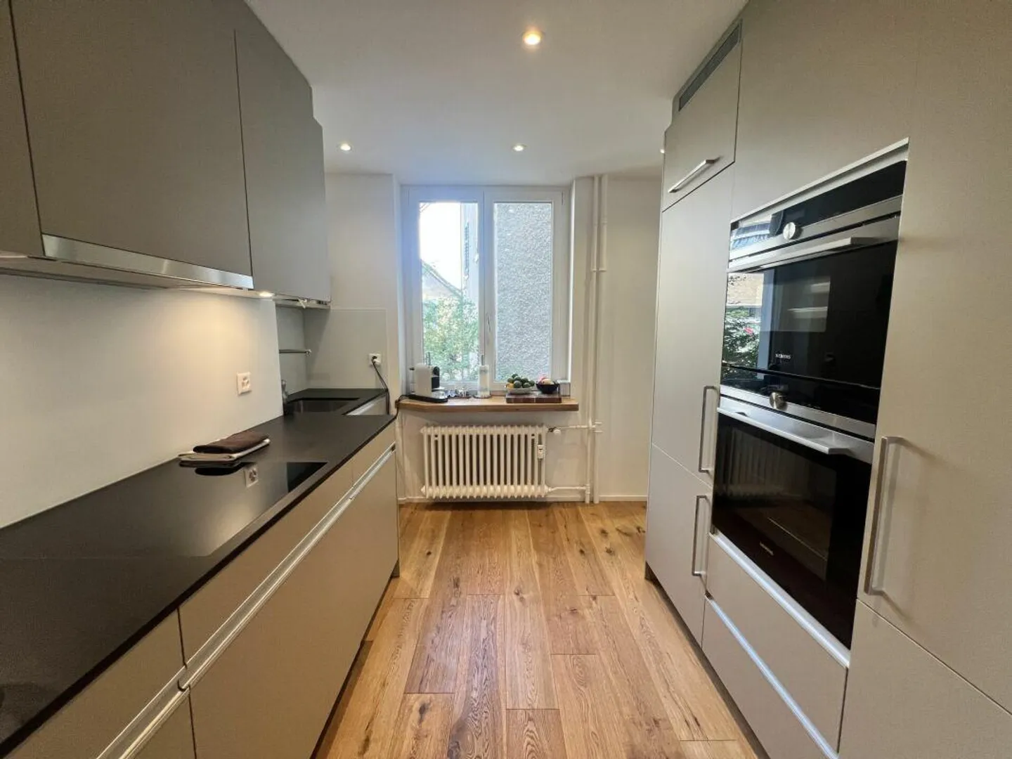 Altstadtjuwel mit Stil - 4.5 Zimmerwohnung mit Lift & Komfort - Foto 2 von 8