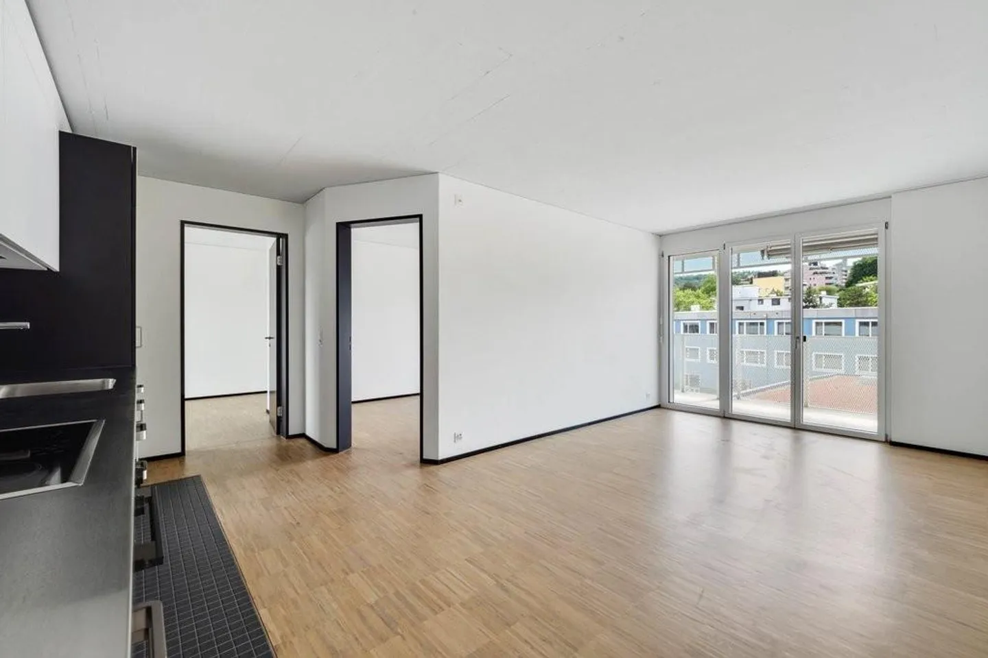RENT WITHOUT DEPOSIT - Modern Apartment in the Reitmen Urban Development - Photo 3 of 7