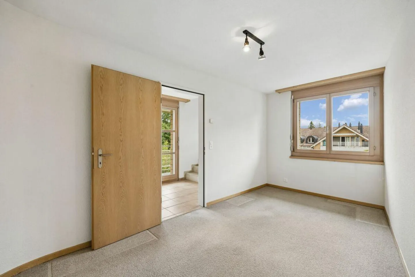 Spaziosa casa familiare semi-indipendente di 6 1/2 stanze a Rotkreuz - Foto 21 di 31