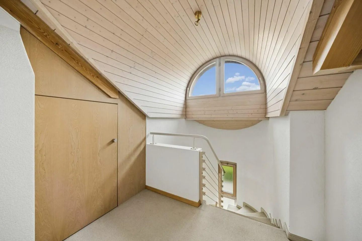 Spaziosa casa familiare semi-indipendente di 6 1/2 stanze a Rotkreuz - Foto 30 di 31