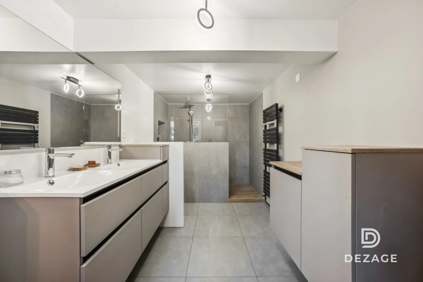 Vue sur le lac et les sommets - un véritable paradis de tranquillité à Givrins ! - Photo 9 sur 15