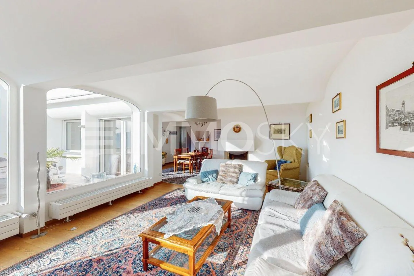 Mastering from Above with Unobstructed View in Sunny Area - Photo 2 of 5