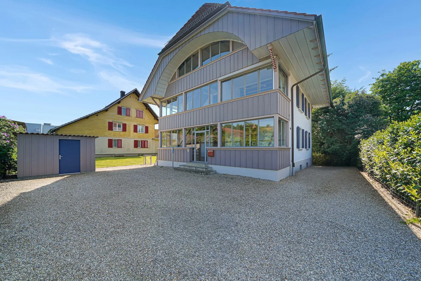 Detached, top renovated single-family house with numerous advantages in Aarwangen - Photo 14 of 16