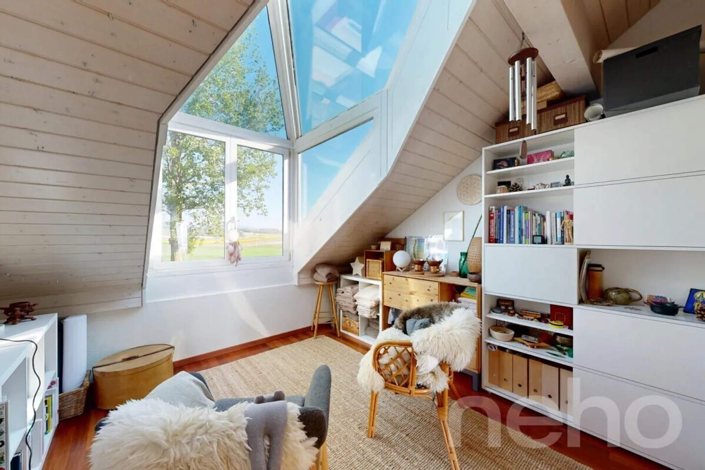 Bright penthouse in a dominant position with views of Lake Geneva and the Alps - Photo 12 of 12