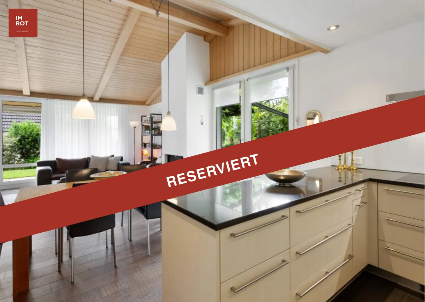 RESERVED Attractive 5.5-room single-family house with garden and double garage in Unterengstringen - Photo 1 of 26