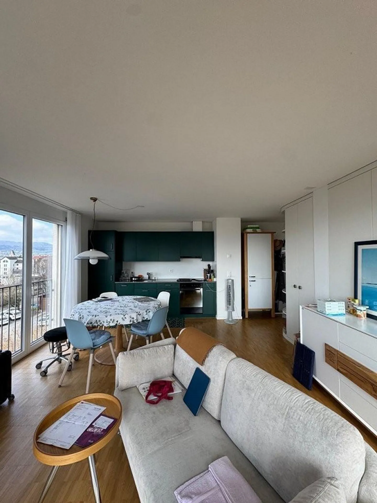 Charming 2-room studio with panoramic lake view in Meilen for rent - Photo 4 of 9