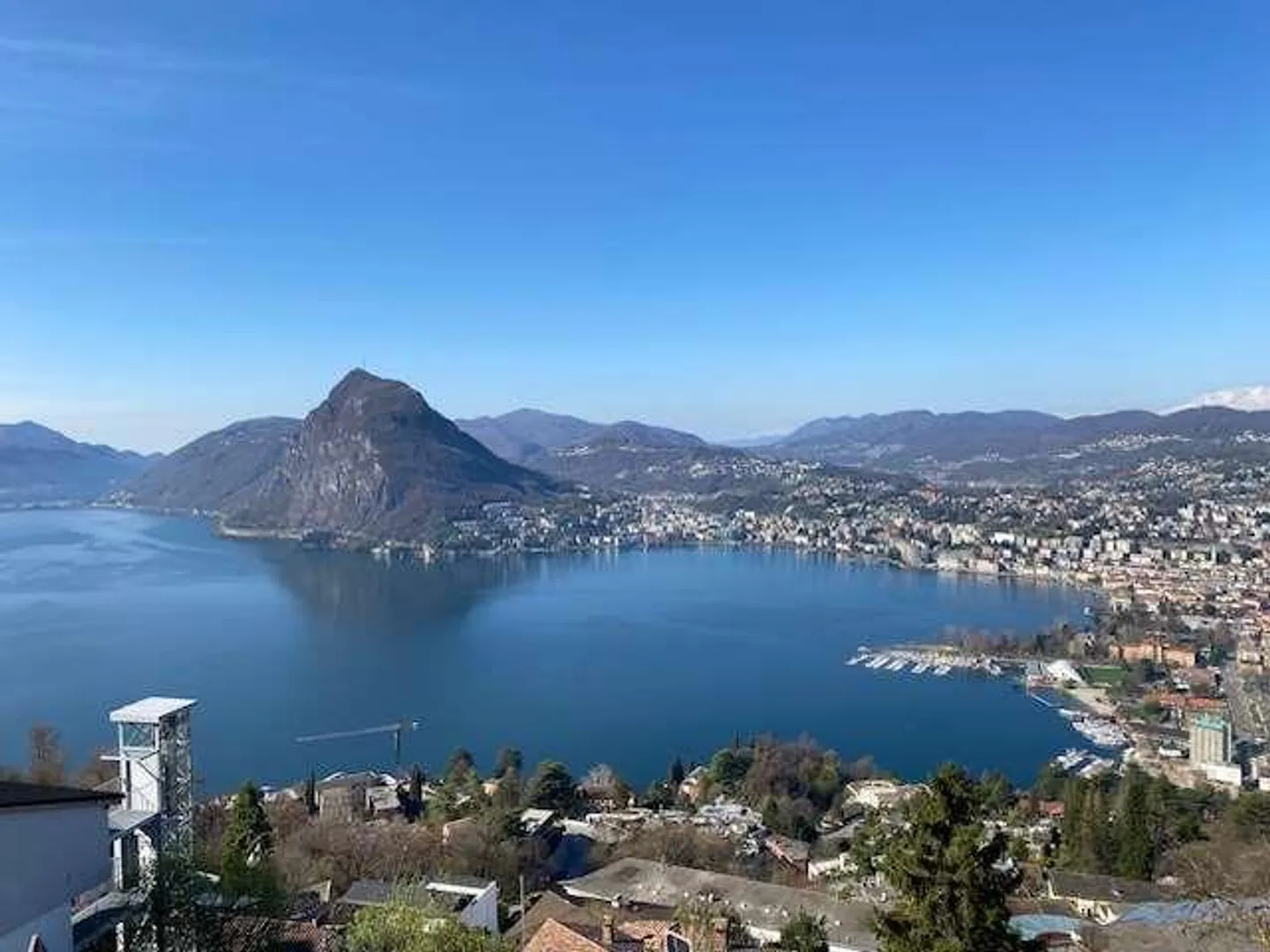 Neubau-Villa in Aldesago - Foto 12 von 13