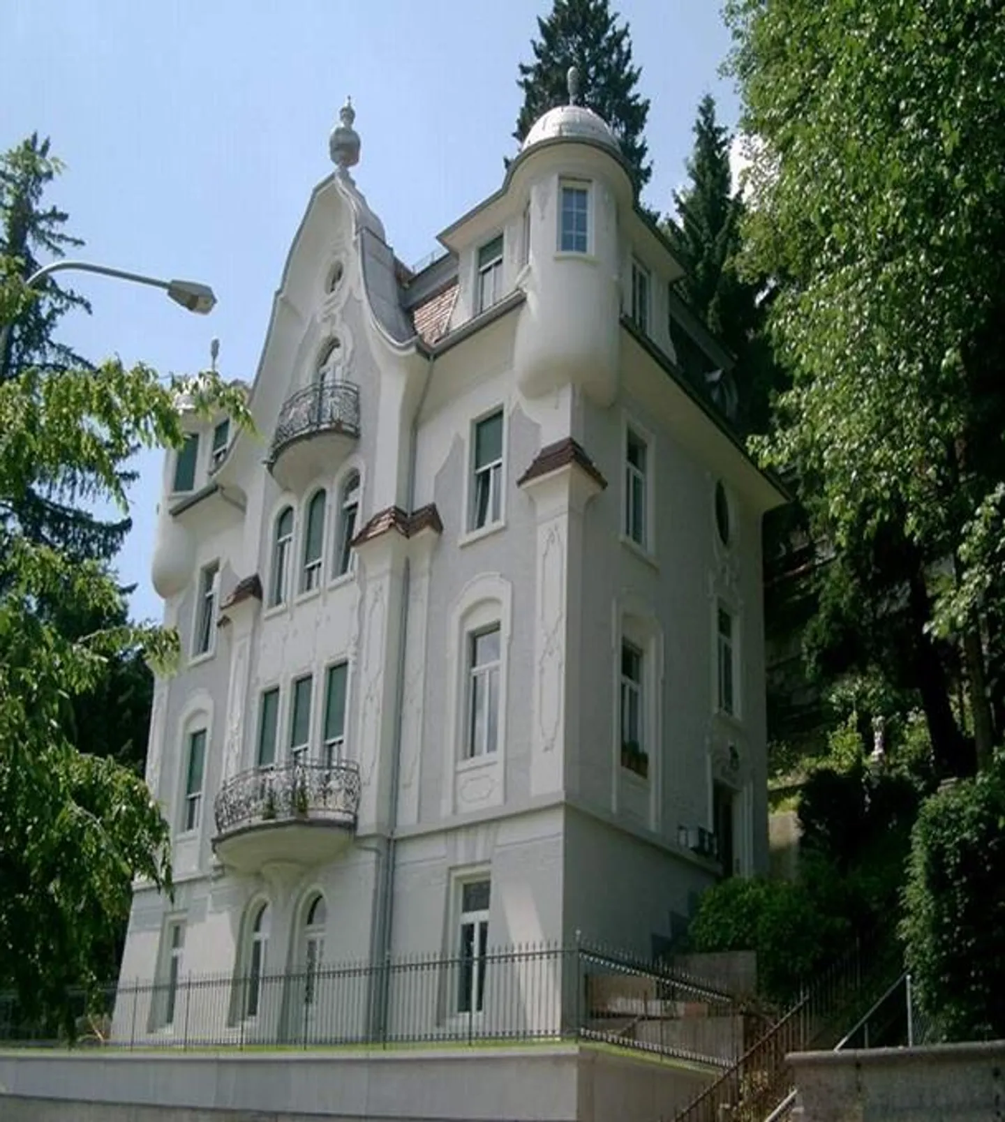 Villa Helios - Proche HBF et HSG - Photo 1 sur 5