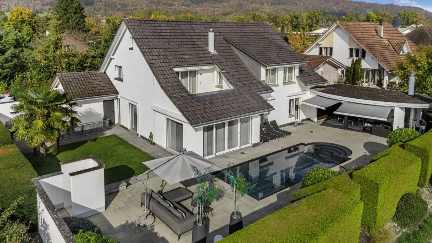 Villa di campagna esclusiva con giardino spazioso e molta privacy - Foto 1 di 30