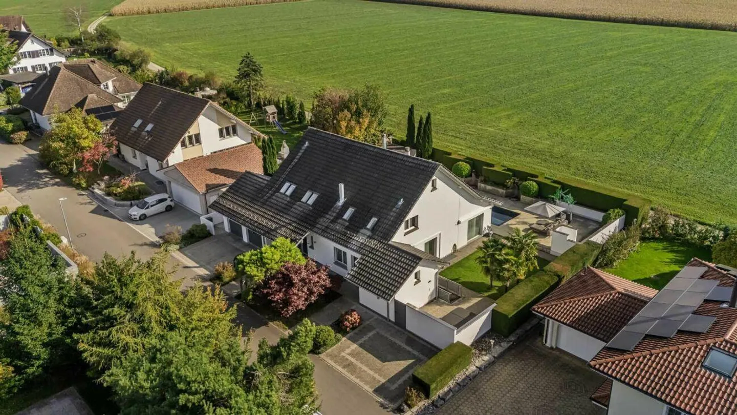 Villa di campagna esclusiva con giardino spazioso e molta privacy - Foto 7 di 30