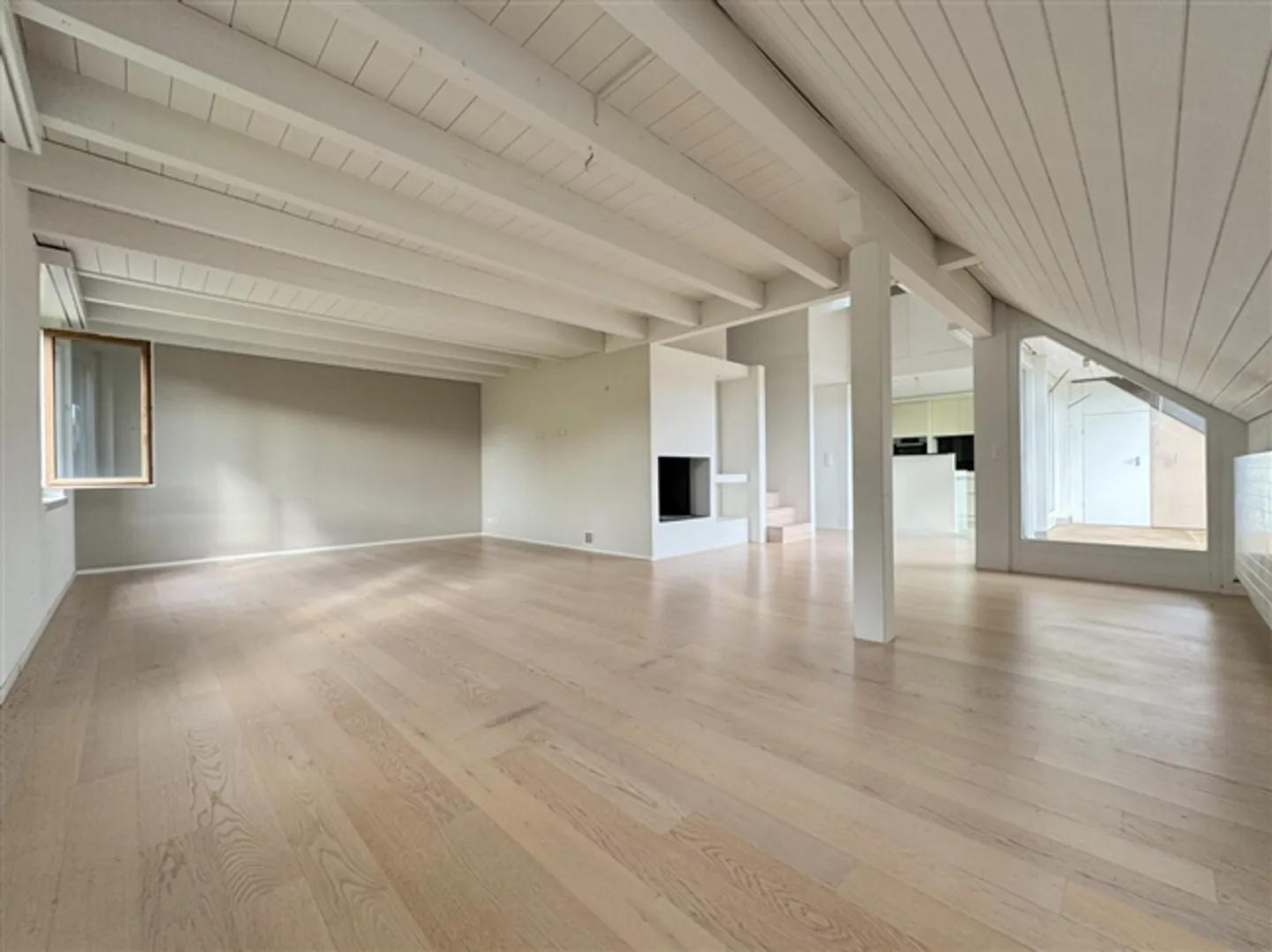 Central, calme, ensoleillé et au sommet - appartement familial avec style - Photo 4 sur 20