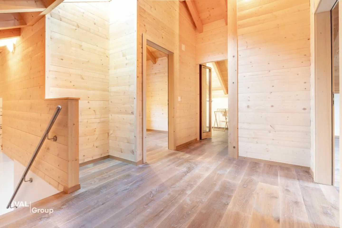 Geräumiges, vollständig renoviertes Doppelhaus - Foto 9 von 11