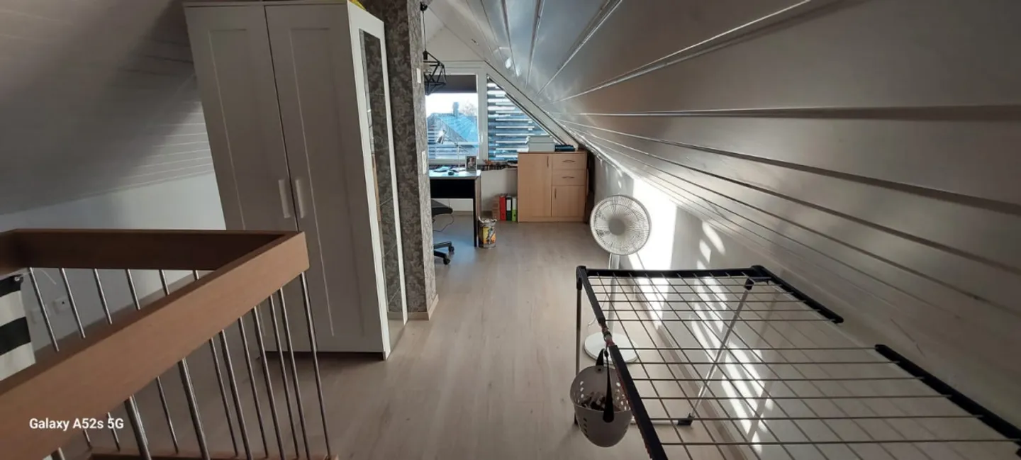 Appartement Duplex 3,5 pièces au cœur de Lonay - Photo 4 sur 12